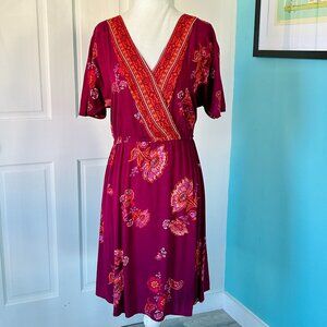 Eyeshadow Boho Floral Summer V-neck Faux Wrap Dress (size S)